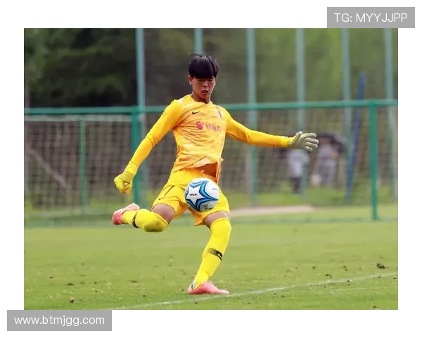 武汉足球之星崛起记:从青训到职业联赛的辉煌历程 武汉足球之星崛起记:从青训到职业联赛的辉煌历程